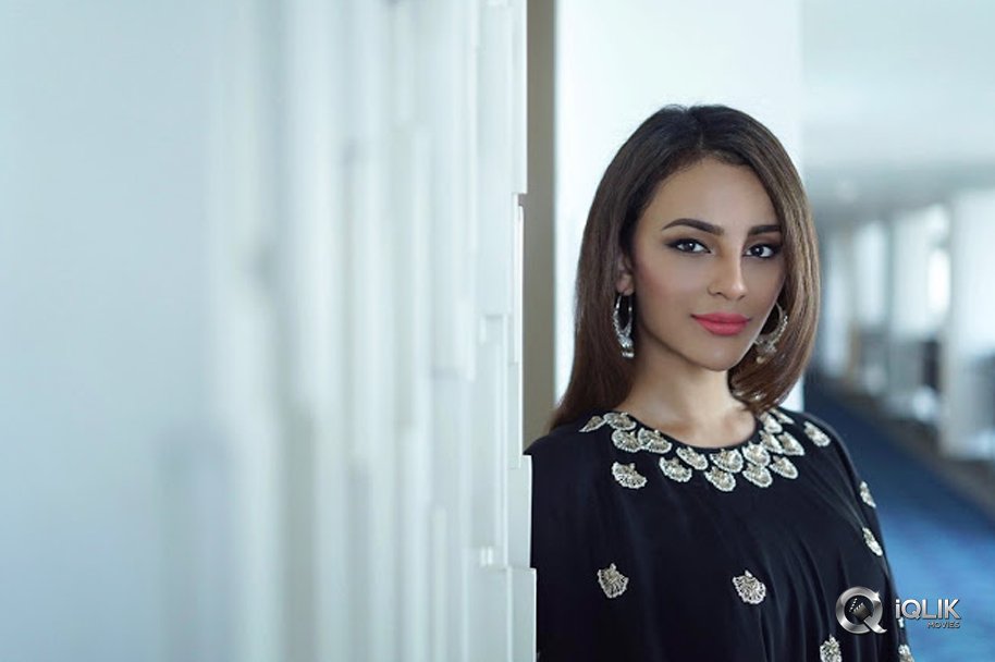 Seerat-Kapoor